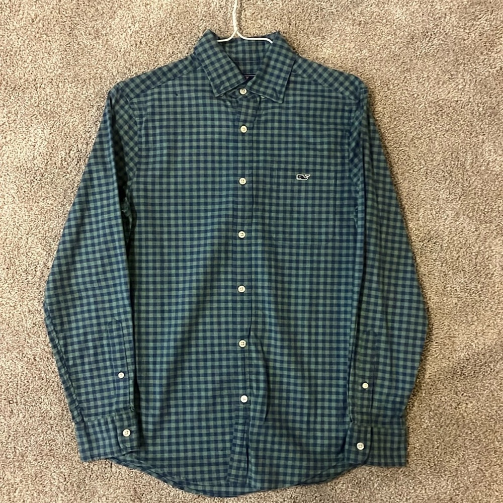 Vineyard Vines button down
